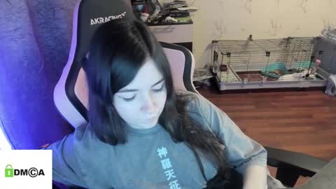 melisanilson online show from March 2, 1:04 am