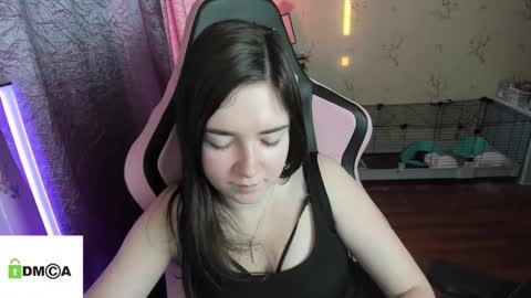 melisanilson online show from October 17, 5:11 am