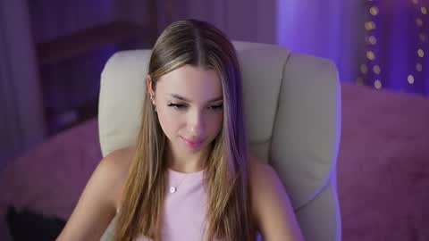 Melisa Ross online show from September 21, 6:39 am