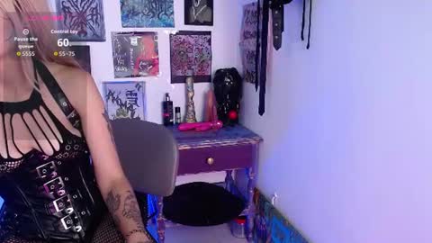 Melisa Velvet     online show from July 26, 8:17 pm