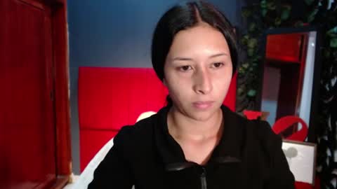 michell online show from June 22, 12:23 pm