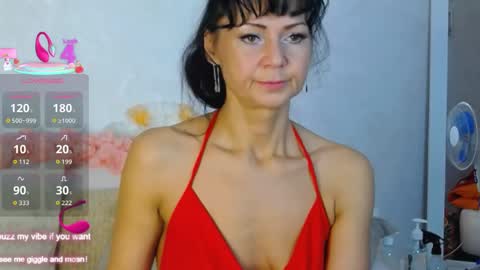 Hot Milf Melissa  ONLINE  Mon  Tue  Wed  Fr  Sun  - 9pm - 6amUTC3 online show from April 28, 4:11 pm