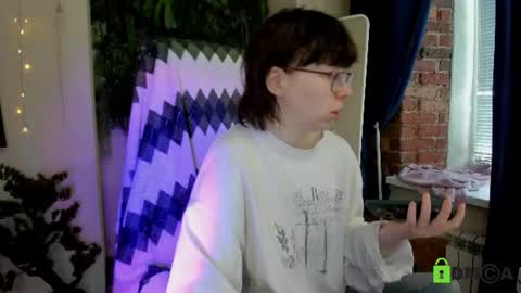 Melissa online show from July 8, 6:06 am