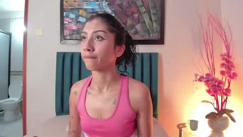 Melissa online show from April 29, 5:30 pm