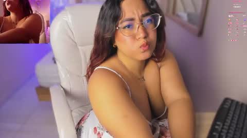 M E L I S S A  online show from June 28, 12:23 pm