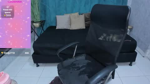 MELISSA online show from March 8, 2:04 am