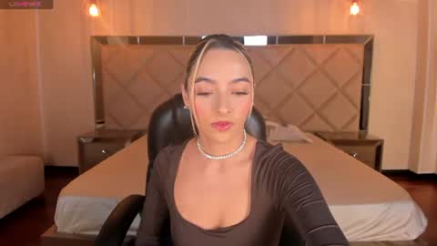 Call me Meli online show from July 5, 10:11 am