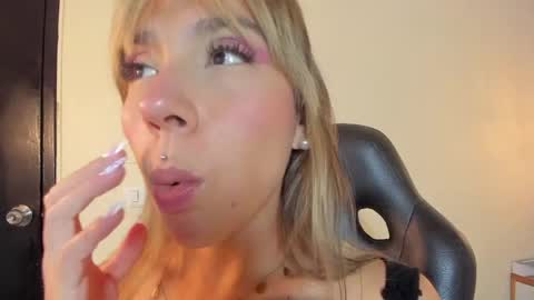   online show from April 28, 9:08 pm