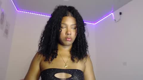 Melissa  online show from October 7, 7:59 am