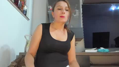 MellyMell  online show from July 9, 6:56 pm