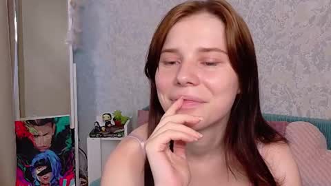 mellhyees online show from July 30, 3:07 am