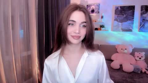 Tessa online show from March 1, 4:06 am