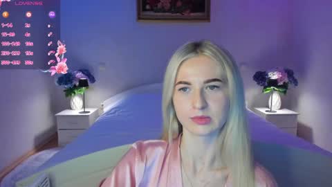 Mellina online show from May 1, 9:09 pm