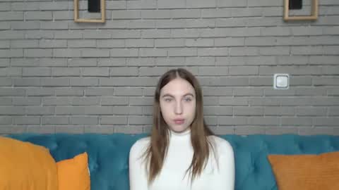 Snapshot of mellingi chatting on September 25, 5:14 am mellingi online show from September 25, 5:14 am