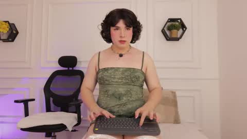 Meloddy online show from February 4, 4:55 pm