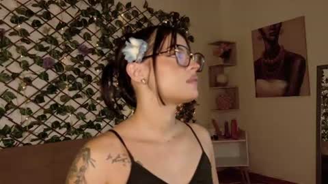 melody_cute10 online show from July 19, 12:41 pm