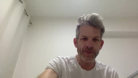 Andres online show from May 7, 8:37 pm