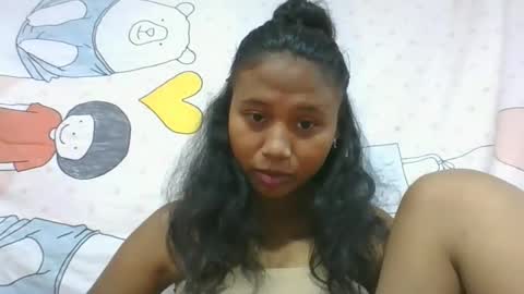 mendrika718601 online show from March 12, 5:55 am