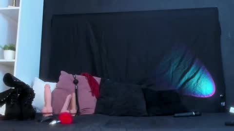  CRISTAL  online show from February 25, 4:32 pm