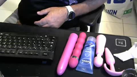 Snapshot of mentosgum chatting on October 14, 9:29 pm mentosgum online show from October 14, 9:29 pm