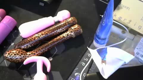 Snapshot of mentosgum chatting on September 17, 8:56 pm mentosgum online show from September 17, 8:56 pm