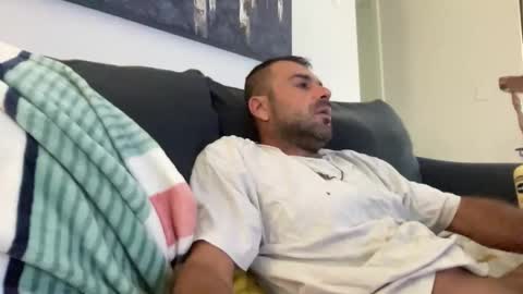 Mercedes190d online show from March 3, 12:45 pm