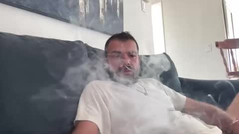 Mercedes190d online show from March 11, 1:36 pm