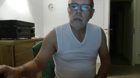 mercimo1 online show from May 4, 8:04 pm