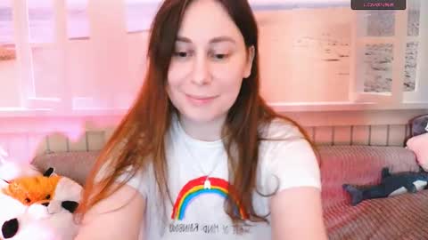 Snapshot of mercurygirlx chatting on October 28, 12:33 am Cutie online show from October 28, 12:33 am