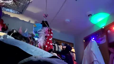 Snapshot of merelyalover chatting on January 28, 4:08 pm gurlnips online show from January 28, 4:08 pm