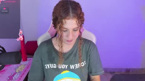 laura 3 i am independent model online show from December 22, 4:28 am