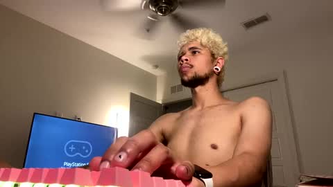 Merlinz Magic online show from February 25, 4:35 am