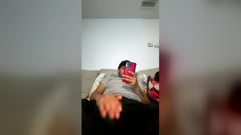 mexicanguy12inch online show from March 15, 3:00 am