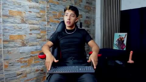 mexwilliams online show from November 17, 12:41 pm