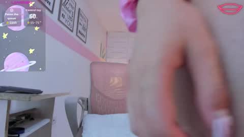 melissa online show from March 3, 1:40 pm