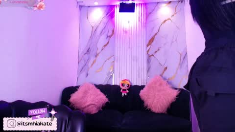 Mhia Kate online show from May 1, 12:10 pm