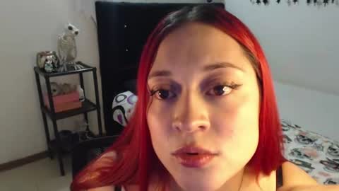 mia online show from June 26, 11:54 pm