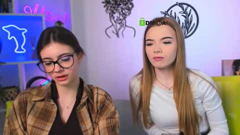 mia bamby online show from March 12, 6:06 am