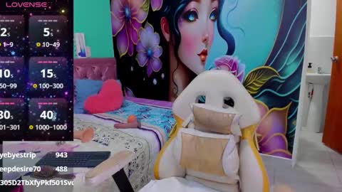 Mia online show from February 15, 6:23 am