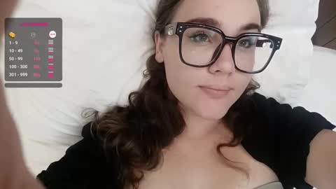 Snapshot of mia_boone chatting on October 8, 6:58 pm mia_boone online show from October 8, 6:58 pm