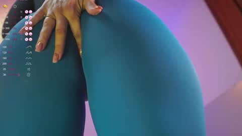 Anna online show from October 23, 9:15 pm