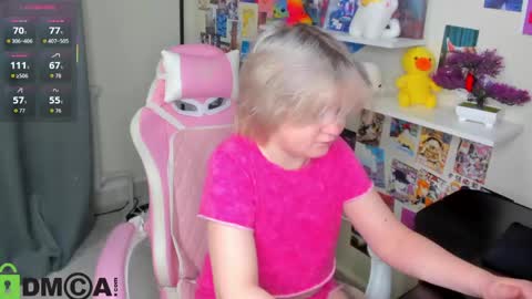 Mia online show from May 4, 3:13 am