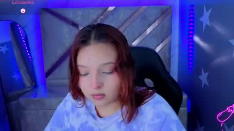 Mia online show from August 3, 1:17 pm