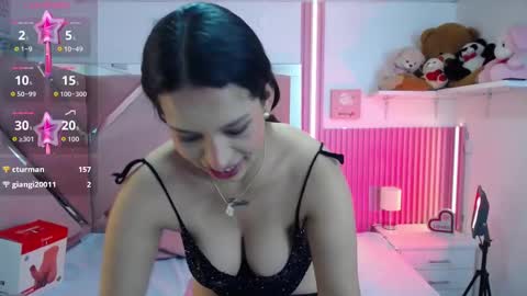 mia_garcia28 online show from November 21, 9:02 pm