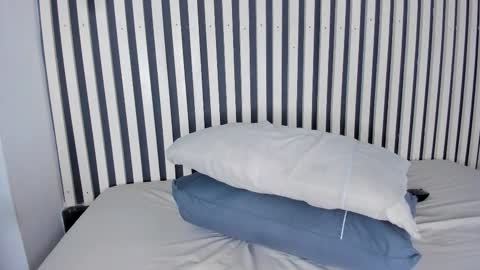  I am Mia  online show from February 9, 5:22 pm