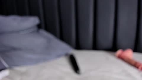  I am Mia  online show from February 16, 5:15 pm