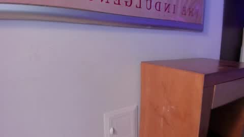 Val  online show from October 24, 11:55 am