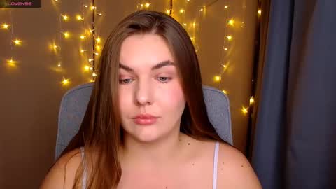 mia_lemm online show from September 23, 11:26 am