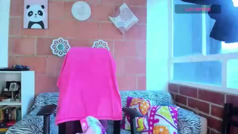 mia_lovea online show from March 11, 10:51 am