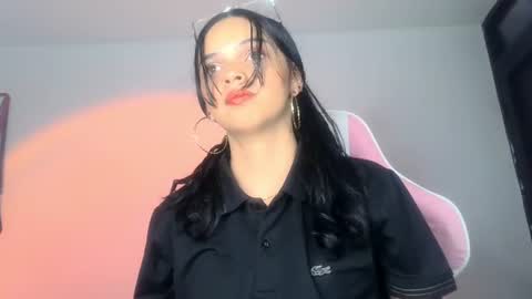mia lucy 21 online show from July 26, 1:03 am